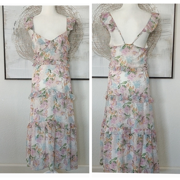 New Beautiful Floral Dress Size S - Picture 1 of 11